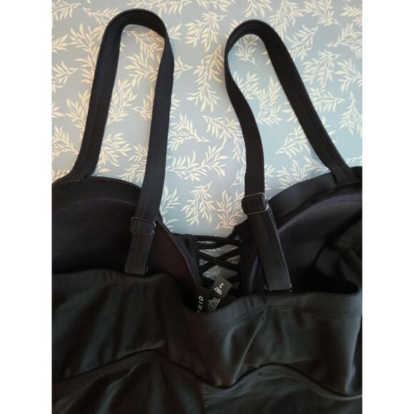 Torrid Womens Swimwear Sz 2 Black Nylon Blend Crisscross Ruched 1 Piece Swimsuit - Picture 10 of 10